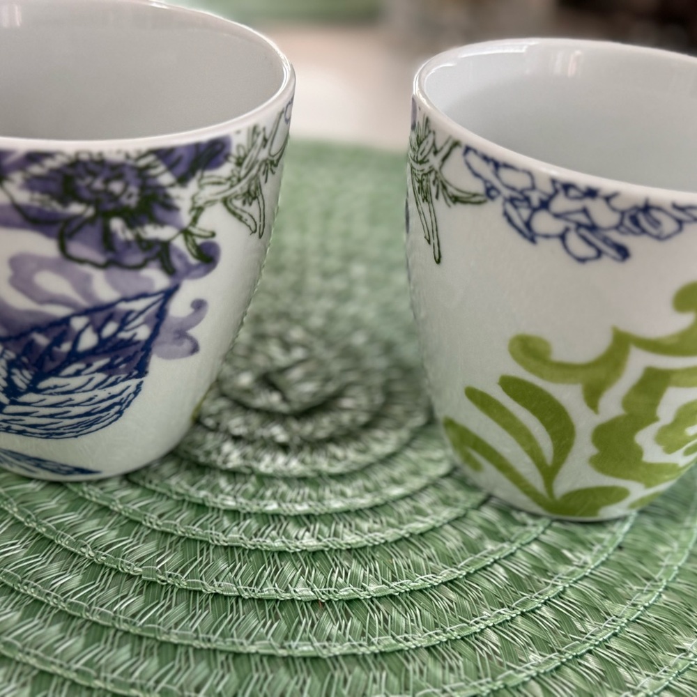 GORGEOUS CUPS FROM BED BATH AND BEYOND